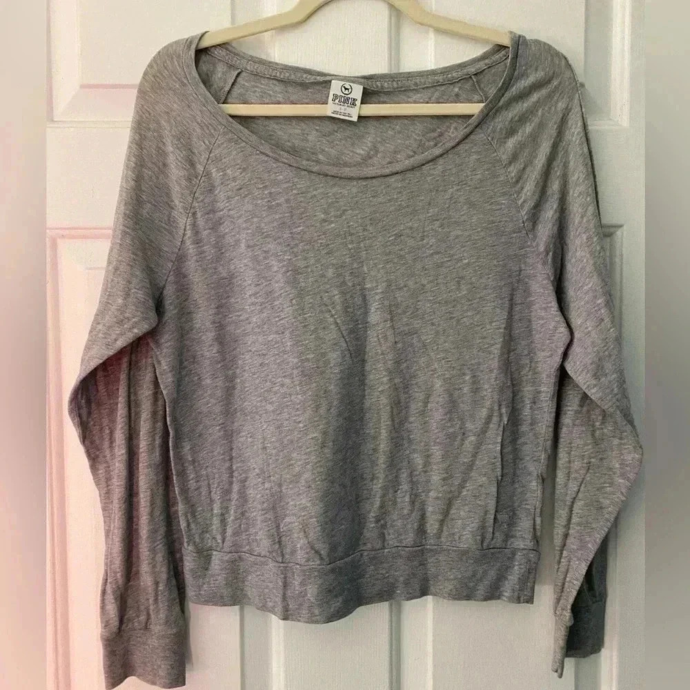 PINK Long Sleeved Boat neck Gray Top Size S